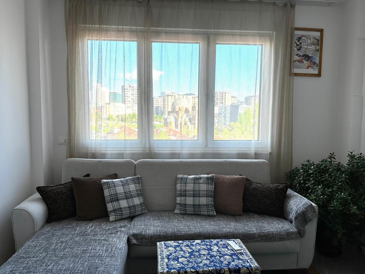 פרישטינה Yellowhouse מראה חיצוני תמונה